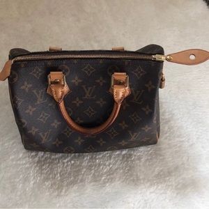 LOUIS VUITTON SPEEDY 25